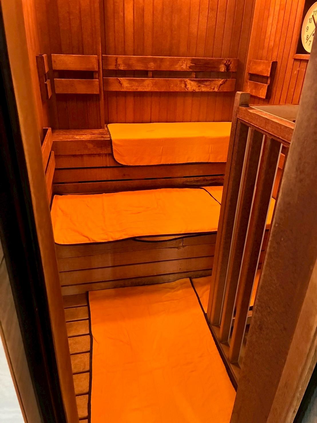 サウナ - 清掃後