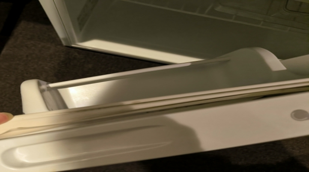 冷蔵庫の側面・上部・内部 - 清掃後